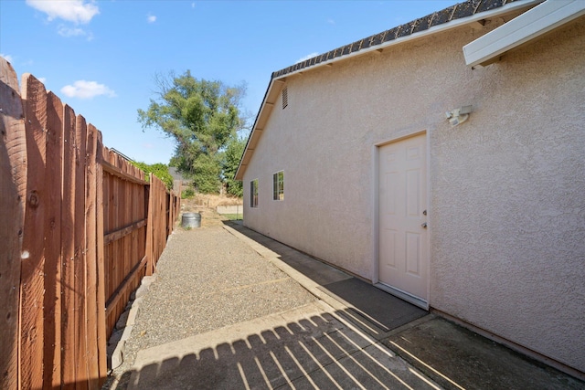 853 Paramount Way, Redding, CA 96003 - view of side of home with stucco siding