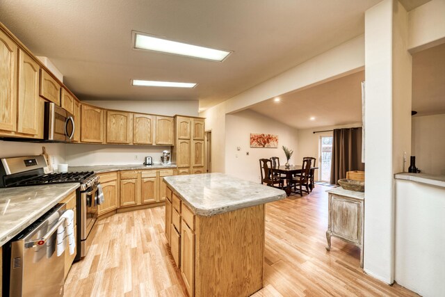 10648 Honey Bear Ln, Whitmore, CA 96096 - photo 11