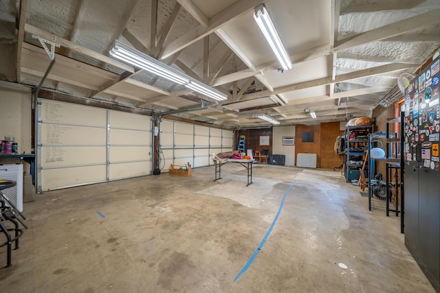 5101 Bidwell Rd, Redding, CA 96001 - view of garage