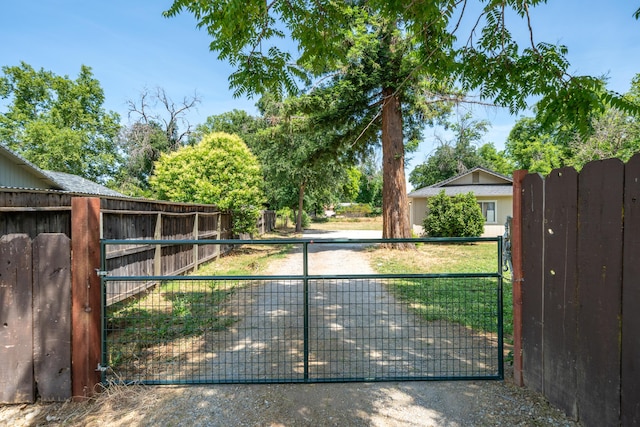 5101 Bidwell Rd, Redding, CA 96001 - view of gate