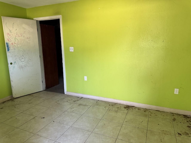 2392 Balls Ferry Rd, Anderson, CA 96007 - spare room with baseboards