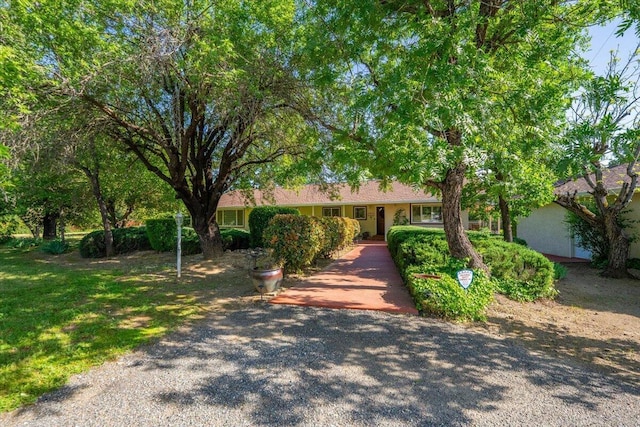 3141 Meadow Oak Dr, Cottonwood, CA 96022 - view of ranch-style house