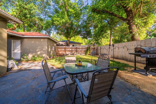 2623 Freebridge St, Redding, CA 96001