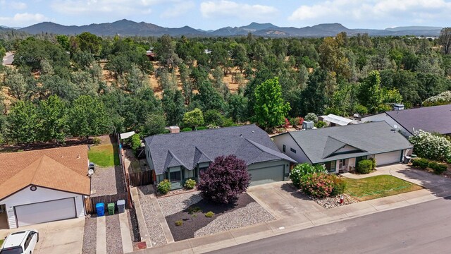 3548 Magnums Way, Redding, CA 96003