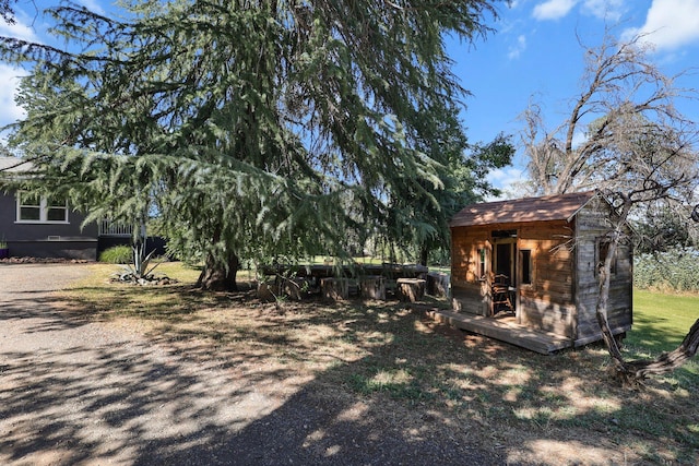3826 Railroad Ave, Redding, CA 96001 - view of yard