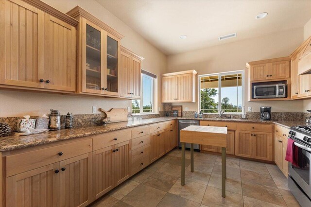 25150 Dersch Rd, Anderson, CA 96007 - photo 19