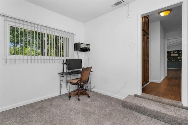 2551 S Waverly Ave, Redding, CA 96001 - carpeted office space featuring baseboards