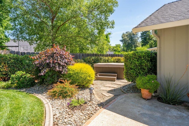 2364 La Madre Ct, Redding, CA 96002 - view of yard with a hot tub and a patio area