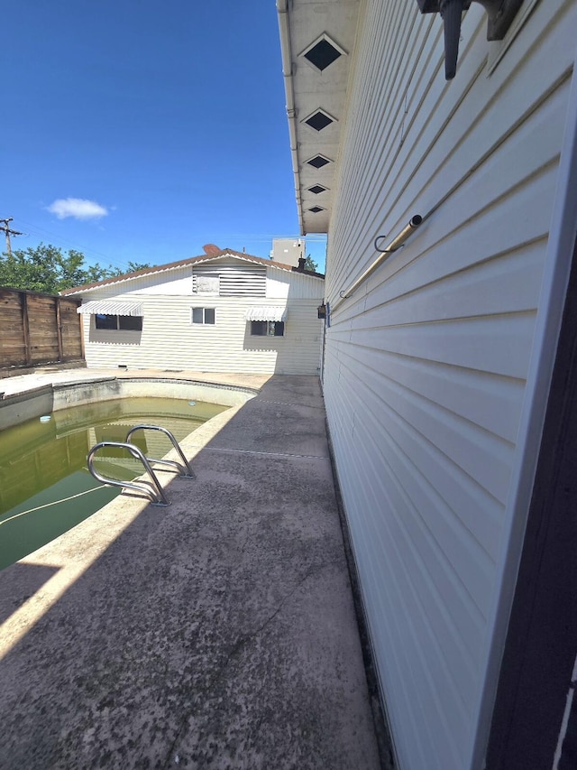 846 Ridge Rd, Redding, CA 96003 - view of yard