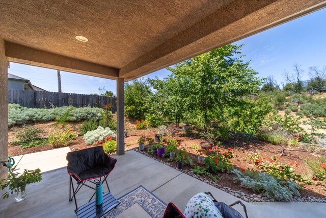 4648 Kilkee Dr, Redding, CA 96001 - view of patio / terrace