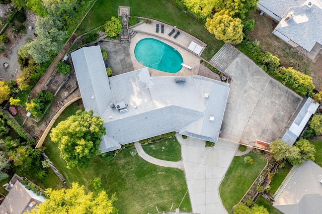 2180 Oak Ridge Dr, Redding, CA 96001 - drone / aerial view of a pool