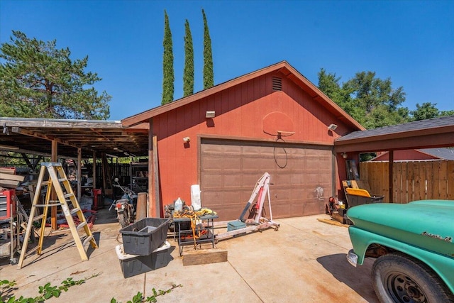 2025 El Verano St, Redding, CA 96002 - view of detached garage