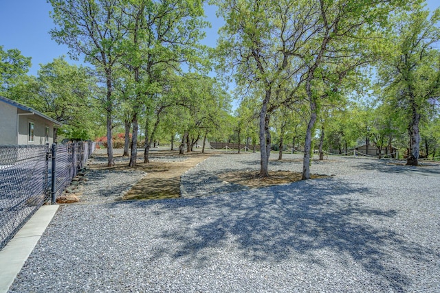 17400 Pittim Dr, Redding, CA 96003 - view of yard