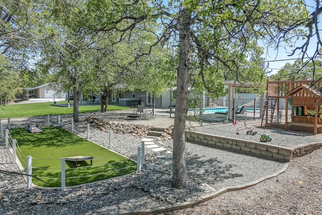 17400 Pittim Dr, Redding, CA 96003 - view of yard featuring a patio