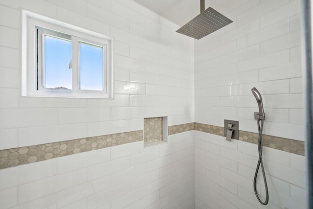 2034 Wilder Dr, Redding, CA 96002 - bathroom with tiled shower