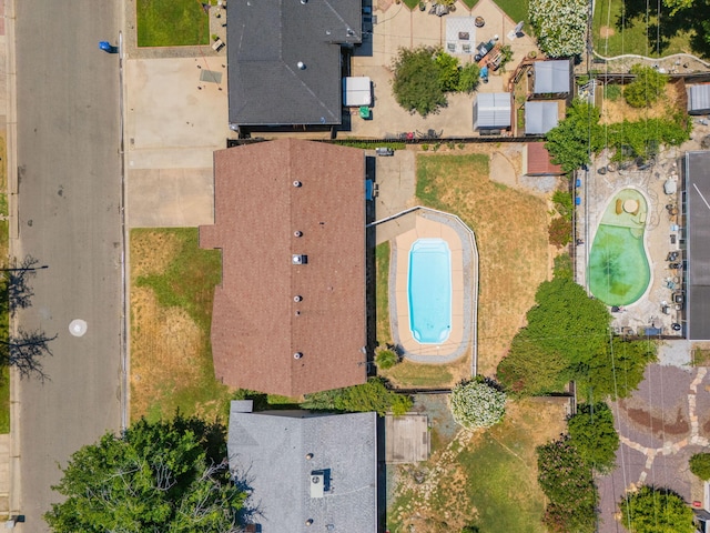 2034 Wilder Dr, Redding, CA 96002 - aerial view of a pool area