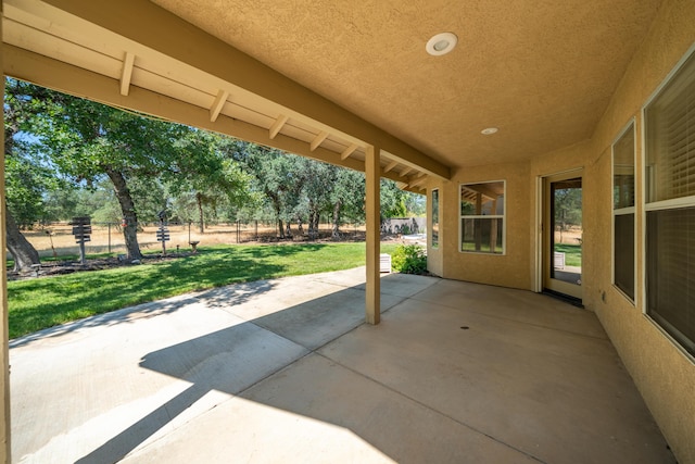 2169 Hope Ln, Redding, CA 96003 - view of patio / terrace