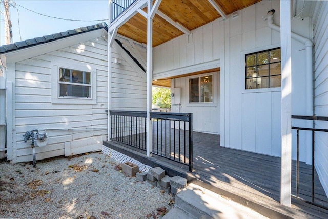 1764 Chestnut St, Redding, CA 96001 - view of wooden terrace