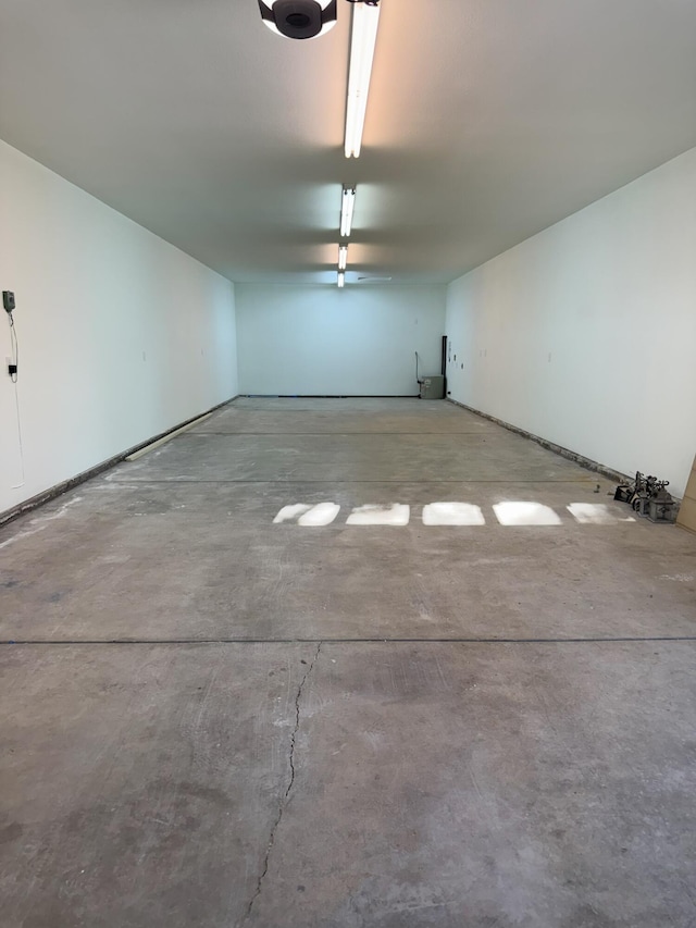 1407 Fayette Ln, Redding, CA 96003 - garage featuring a garage door opener