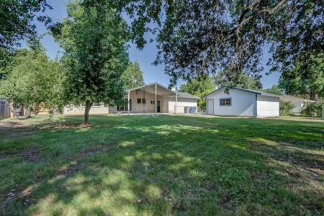 3090 Inez St, Redding, CA 96002 - view of yard with an outbuilding
