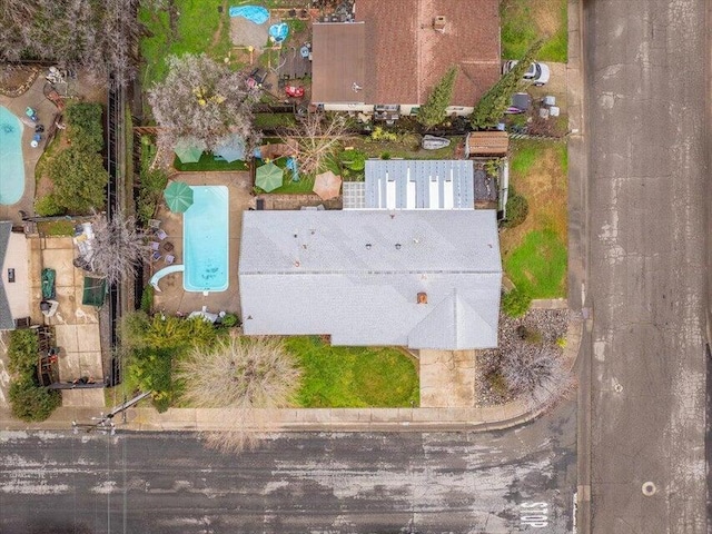 4200 Travona St, Redding, CA 96001 - drone / aerial view of a pool