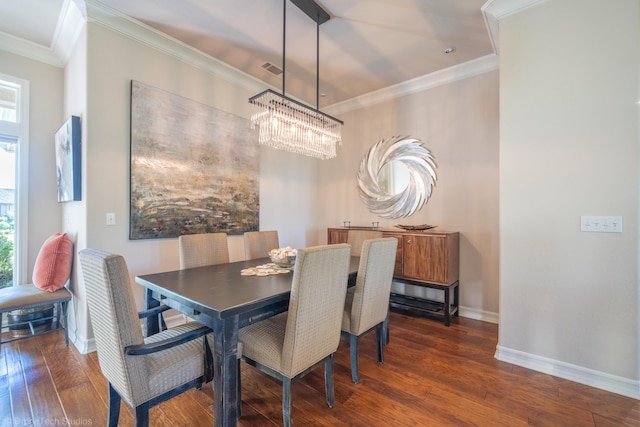 3179 Pinot Path, Redding, CA 96001 - dining room featuring healthy amount of natural light, hardwood / wood-style flooring, a chandelier, baseboards, and crown molding