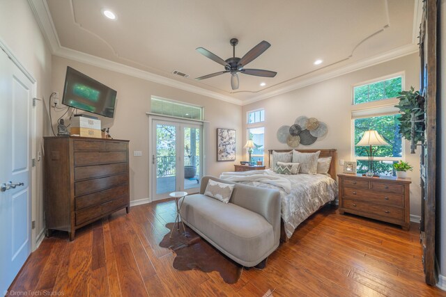 3179 Pinot Path, Redding, CA 96001 - bedroom with access to exterior, hardwood / wood-style floors, ornamental molding, recessed lighting, and a ceiling fan