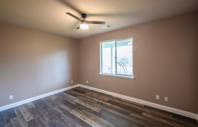 13787 Walter Ave, Redding, CA 96003 - empty room featuring dark wood-style floors, ceiling fan, and baseboards