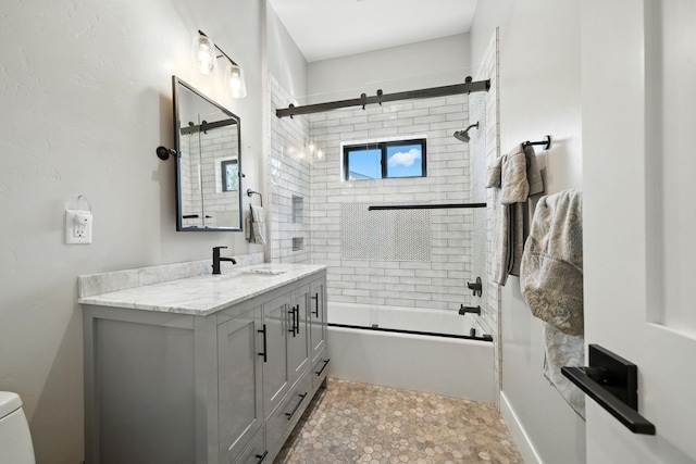 180 Agua Verdi Dr, Red Bluff, CA 96080 - full bath with vanity and shower / bath combination with glass door
