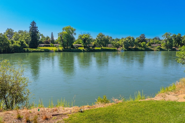 180 Agua Verdi Dr, Red Bluff, CA 96080 - water view