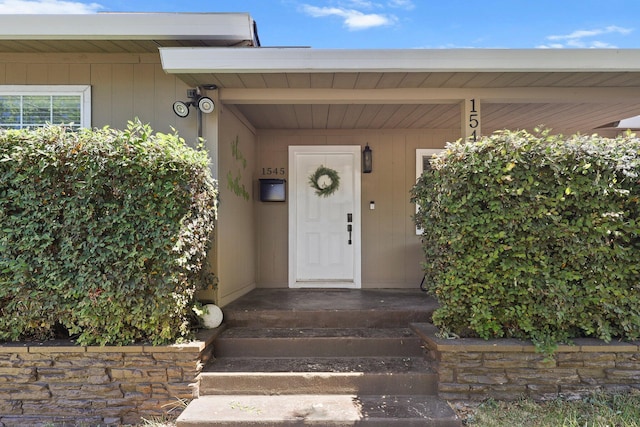 1545 Olive Ave, Redding, CA 96001 - entrance to property featuring a carport