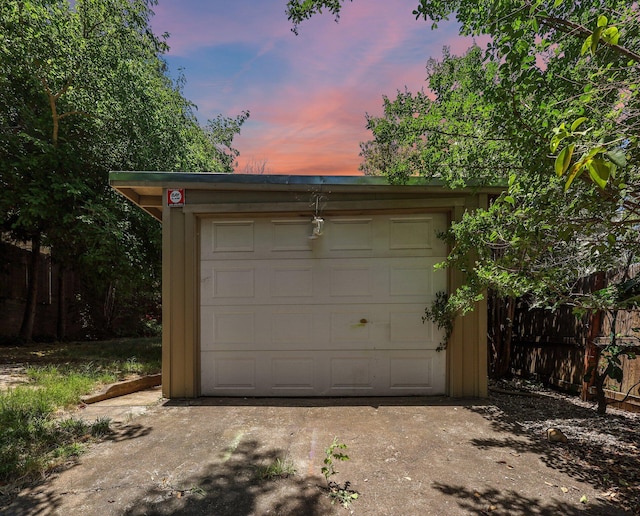 1545 Olive Ave, Redding, CA 96001 - garage with driveway