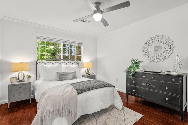 1545 Olive Ave, Redding, CA 96001 - bedroom featuring hardwood / wood-style floors, crown molding, and ceiling fan