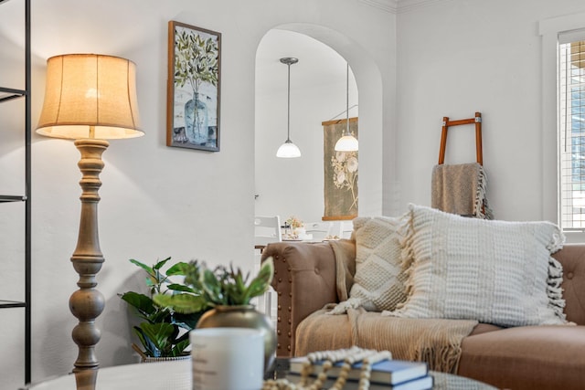1545 Olive Ave, Redding, CA 96001 - living room with arched walkways and crown molding