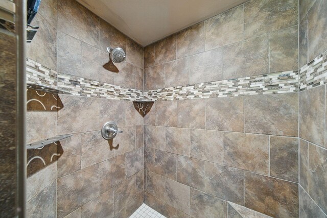 6966 Granada Dr, Redding, CA 96002 - bathroom view of tiled shower