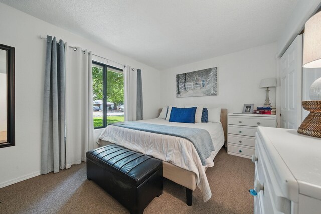 6966 Granada Dr, Redding, CA 96002 - bedroom featuring carpet flooring and baseboards