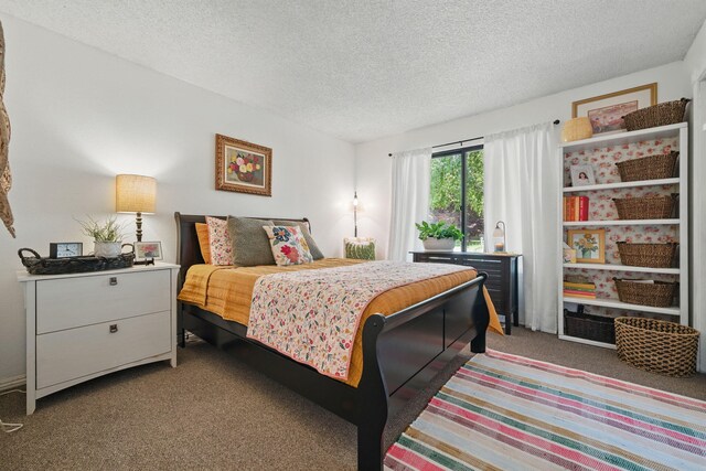 6966 Granada Dr, Redding, CA 96002 - bedroom featuring carpet flooring and a textured ceiling