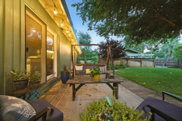 6966 Granada Dr, Redding, CA 96002 - view of patio