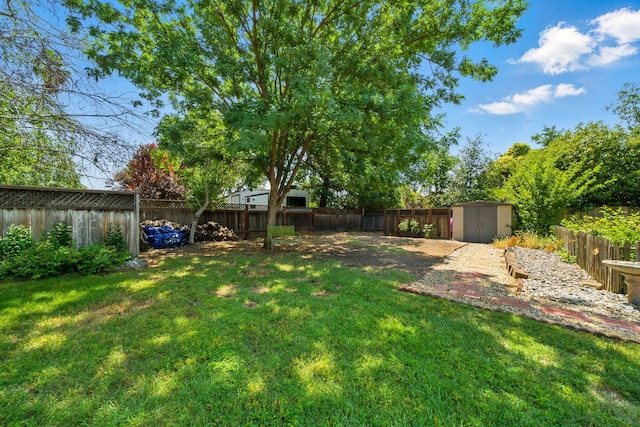 6966 Granada Dr, Redding, CA 96002 - view of yard