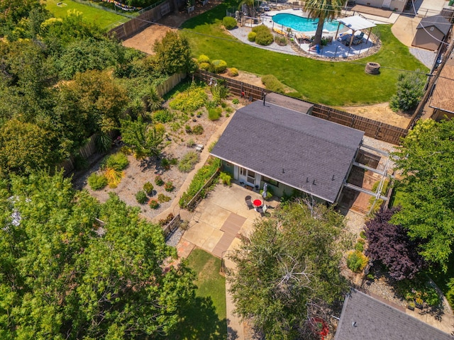6966 Granada Dr, Redding, CA 96002 - view from above of property featuring a pool