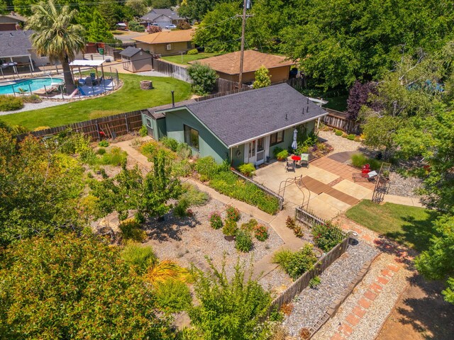 6966 Granada Dr, Redding, CA 96002 - view of subject property featuring a pool