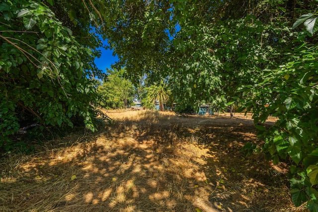 210 Gilmore Rd, Red Bluff, CA 96080