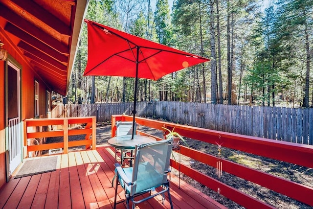30821 Bambi Dr, Shingletown, CA 96088 - deck with a fenced backyard