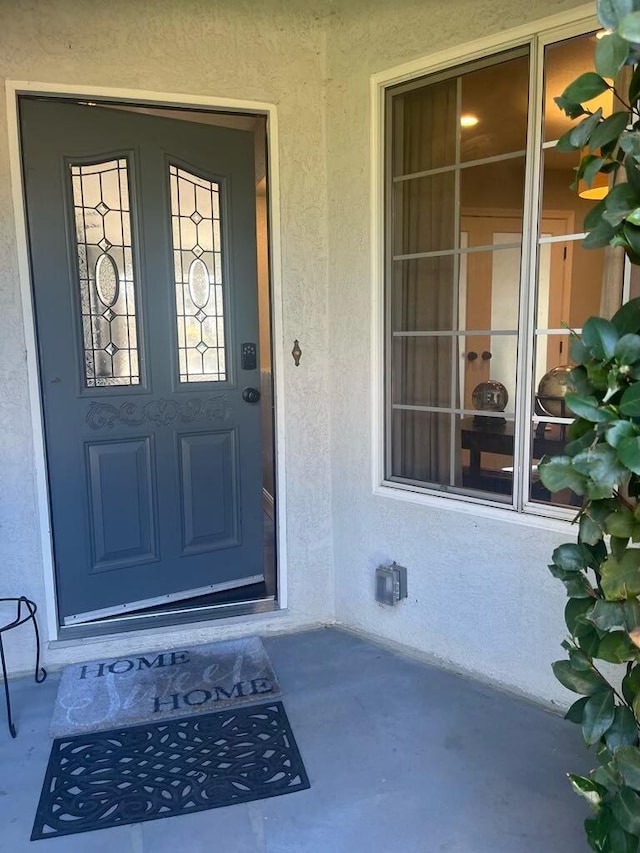 3837 Appalachian Way, Redding, CA 96001 - entrance to property featuring stucco siding