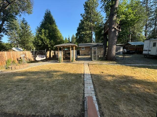 37023 Park Ave, Burney, CA 96013 - view of yard