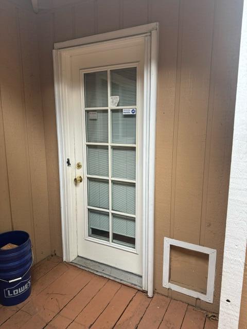 37023 Park Ave, Burney, CA 96013 - property entrance