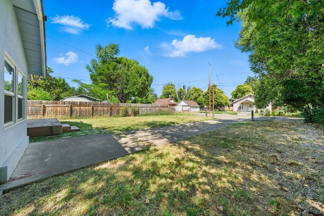 2122 Grape Ave, Redding, CA 96001 - view of fenced yard