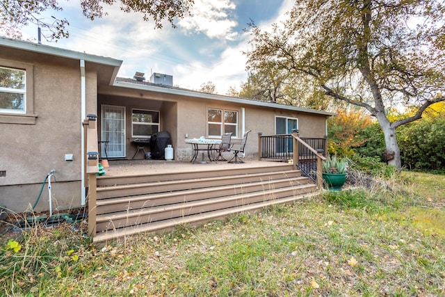 3274 Quartz Hill Rd, Redding, CA 96003 - back of house with stucco siding and a wooden deck