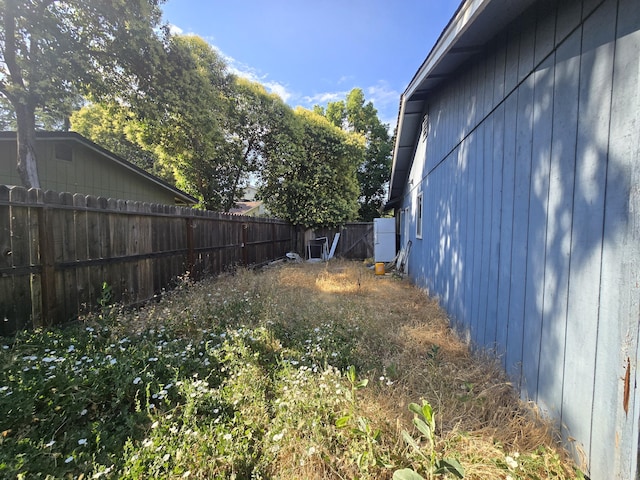 1591 Canby Rd, Redding, CA 96002 - view of yard