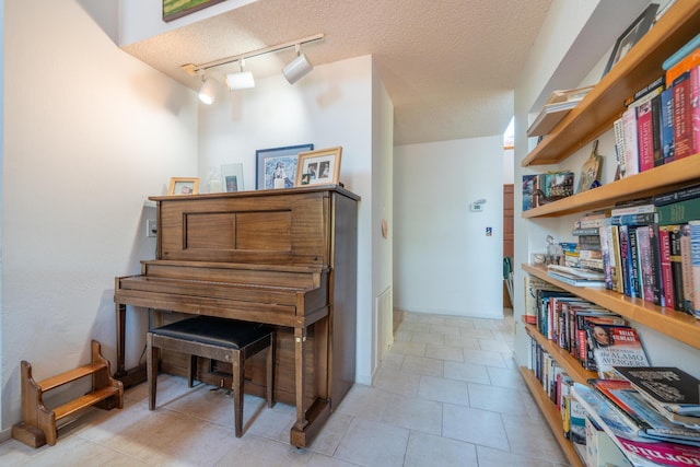 8846 Goldstone Ln, Redding, CA 96001 - photo 32